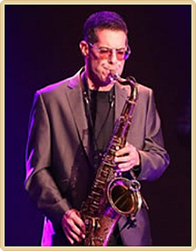 Saxophonist Ken Gioffre jim combs measure twice